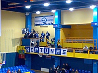 neptunas - lauvas