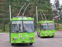 100 9772