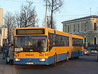 P1200102