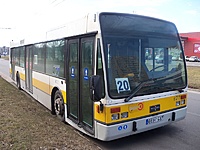 100 7557