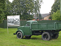 013