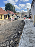 Ir čia, naujai dedamose plytelėse matosi tragiški nelygumai
